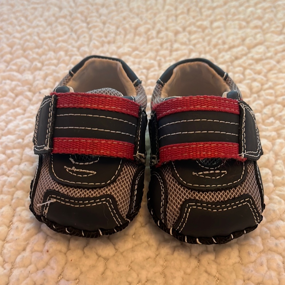 Like new baby pediped shoes